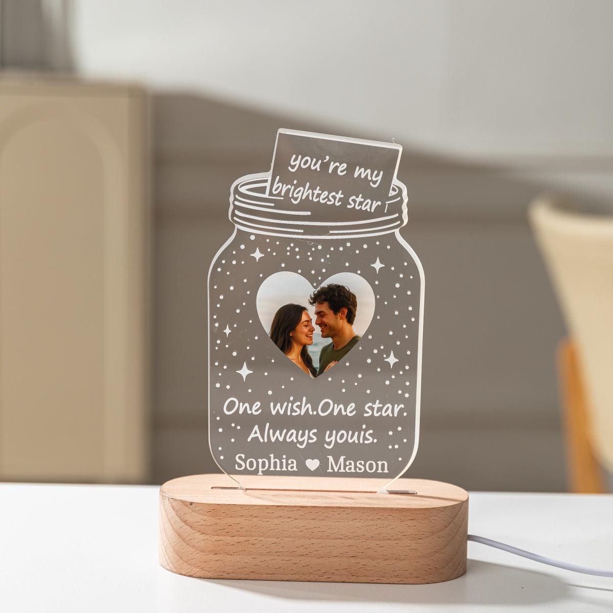 Clear acrylic photo light in star jar shape with engraved quote and wooden base – MoeCraze